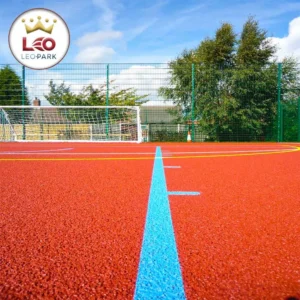 کفپوش تارتان 13 میل نصب شده در ورزشگاه